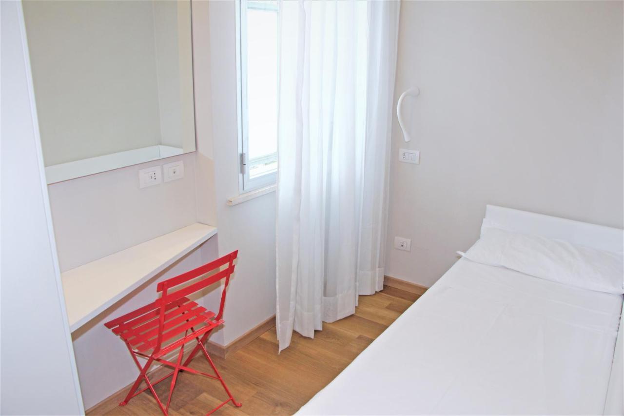 Hotel Aurea Rimini Exterior photo